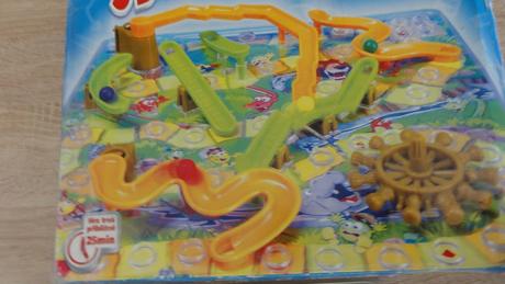 Dětská hra 3d hadi a žebříky, 