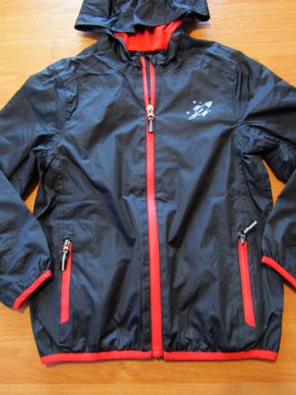 Chlapecká černá bunda vel 122-128, crivit,128