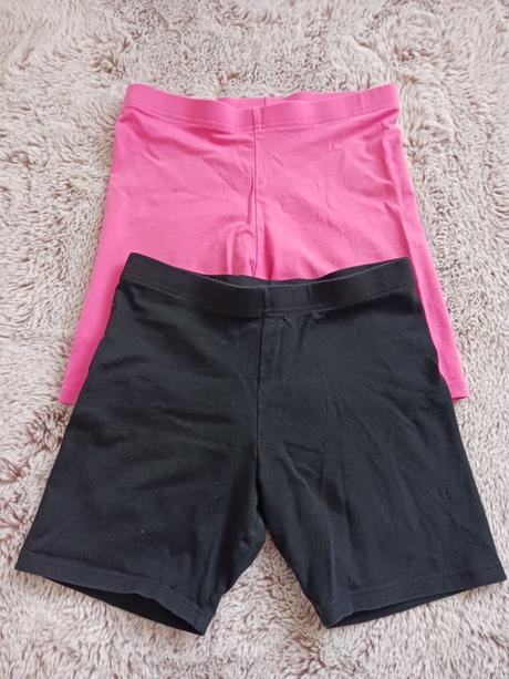 2x kraťasy č.140, 140