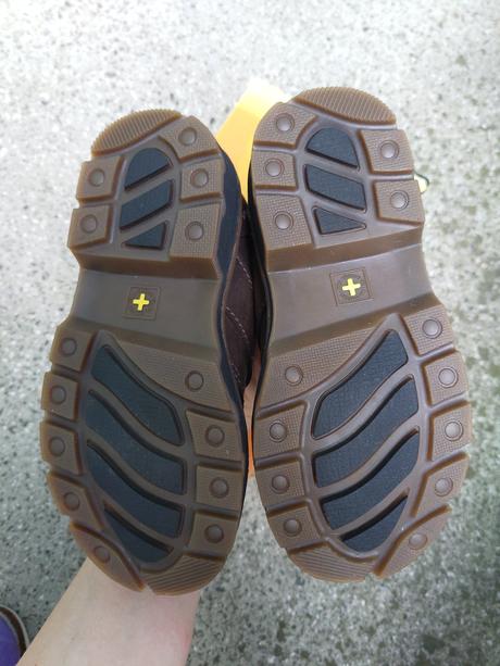Nenošené dětské kožené boty dr. martens vel. 27, 27