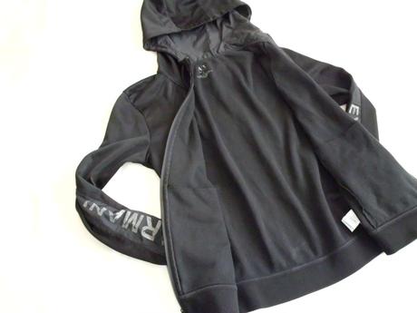 Uni exchang  m-l, armani,m