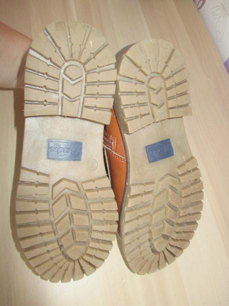 Kotníkové farmářky, baťa,33