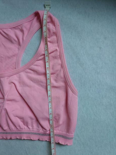 Sportovní podprsenka, h&m,152