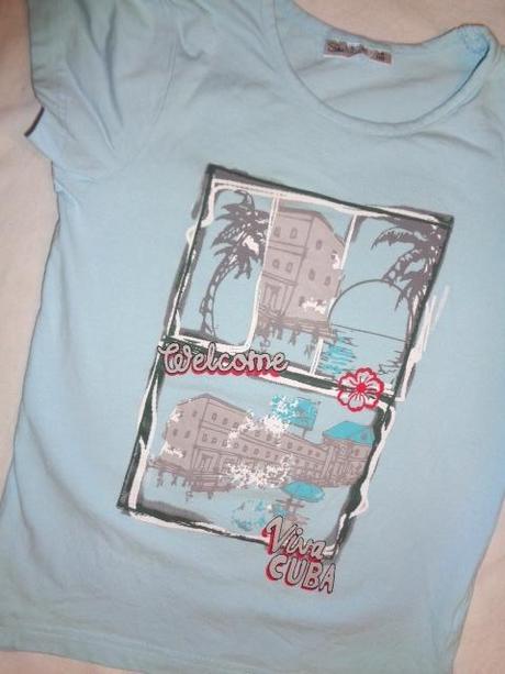 Nádherné modroučké elastické tričko, 152