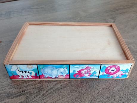 Dřevěné puzzle v krabičce, 
