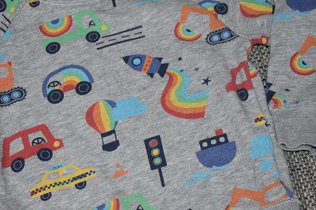 Mikina next s dopravními prostředky, kol 2018, 104, next,104