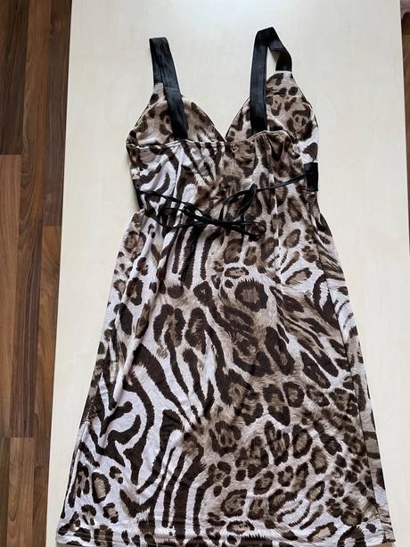 Zvířecí motiv, vel neuvedena cca s - m, m