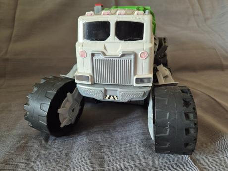 Mluvící auto polelář stinky-matchbox (vč. baterií),