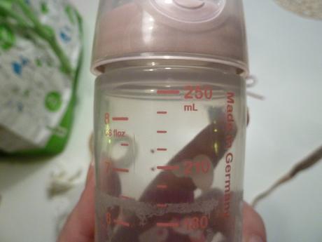 Kojenecká láhev plastová nuk 250ml, nuk