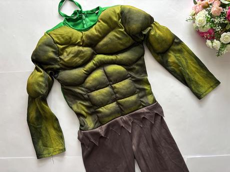 Ob/ kostým hulk - v.cca 5/6 let,