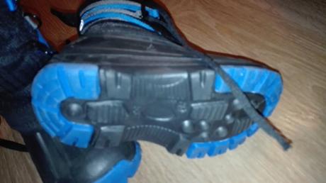 Zimní boty vel. 25, 23