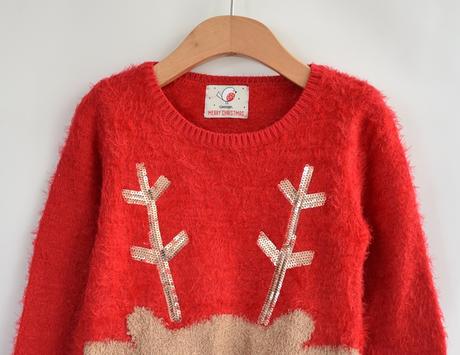 Svetr vel. 4 - 5 let, 110