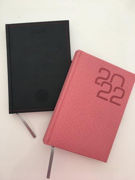 Denní diář 2022 s klíčenkou,