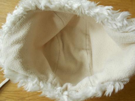 Dívčí čepice od vel.92-104, 92