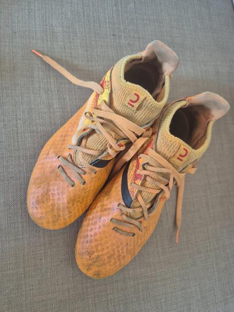 Špuntové kopačky kipsta vel. 37, 37