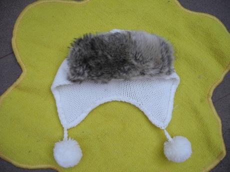 Čepice s kožešinkou, 128