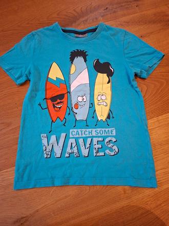 Vrchní díl pyžamka č.134/140, 134