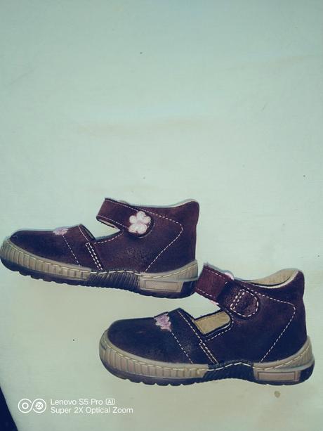 Dívčí boty, 22