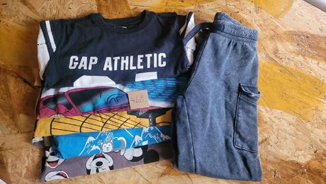 Trička s dlouhým rukávem a tepláky, 110