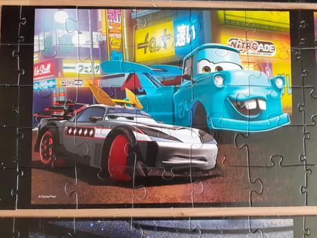 Puzzle filmovy pas auta, 