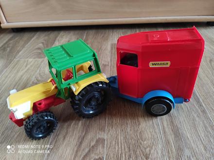 Traktor s vlečkou wader 38 cm, 
