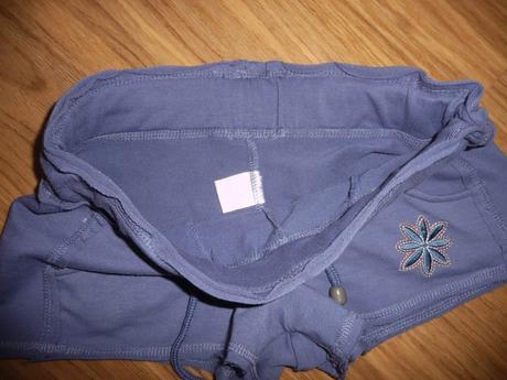Kraťasy jesela na 10-12l- vel.146/152, 146