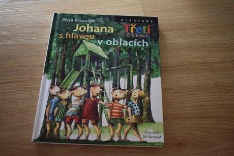 Johana s hlavou v oblacích - edice třetí čtení,