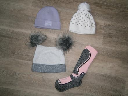 Čepice + ponožky vel. 128/134, 128