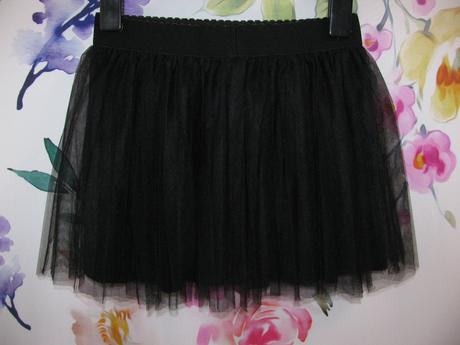 Černá tylová vícevrstvá sukně, 152