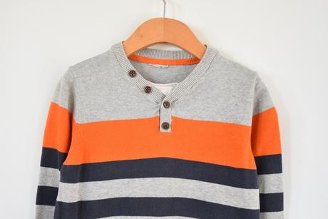 Svetr vel. 4 - 5 let, 110