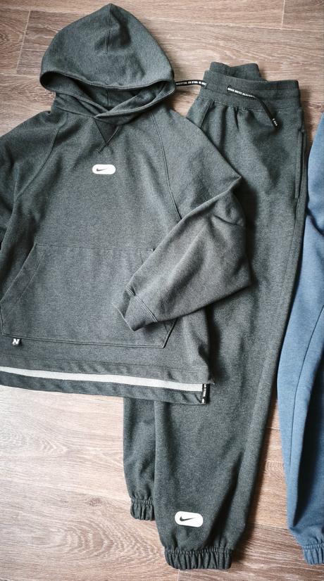 Tepláková souprava oversize nike dri-fit vel. l, nike,146