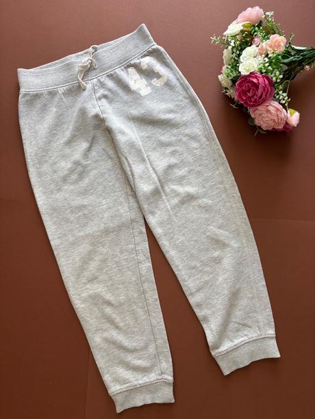 Tepláky šedé zn. next - v.8 let, next,128