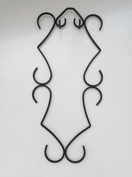 Rustikální kovový věšák, 