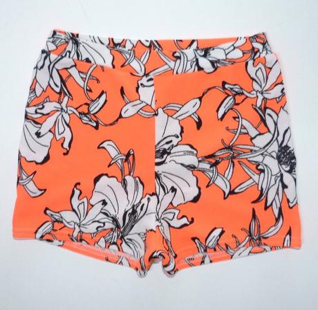 Missiguided kraťasy, 146