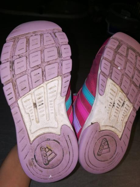 Dívčí adidasky, adidas,28