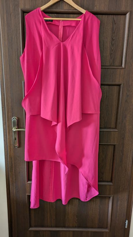 T516 krásné společenské šaty pylko vel. 50, 50