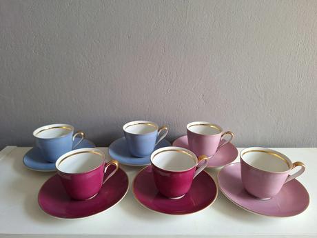 Porcelánové šálky sada, 