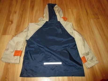 Nepromokavá bunda-větrovka, 104