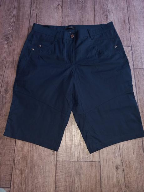 Plátěné kraťasy, bonprix,40