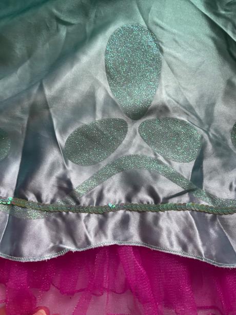 An21/ kostým šaty troll - v.5/6 let,