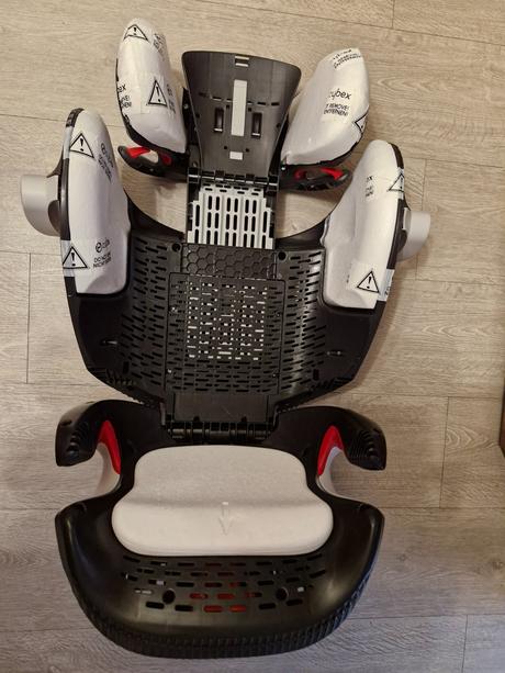 Cybex pallas m v provedení manhattan, cybex