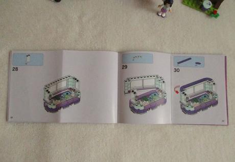 Lego friends emma a umělecký stojan, 