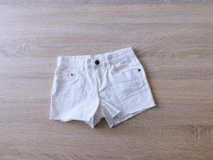 Kraťasy y.f.k vel.140/146, 140