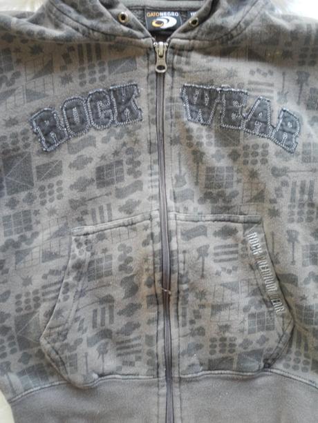 Mikina s kapucí, 116