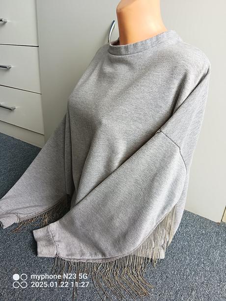 Mikina s řetízky zn."h&m" vel."l" i větší, h&m,l