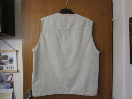 Pánská vesta, zapínání na zip, hodně kapes, xl