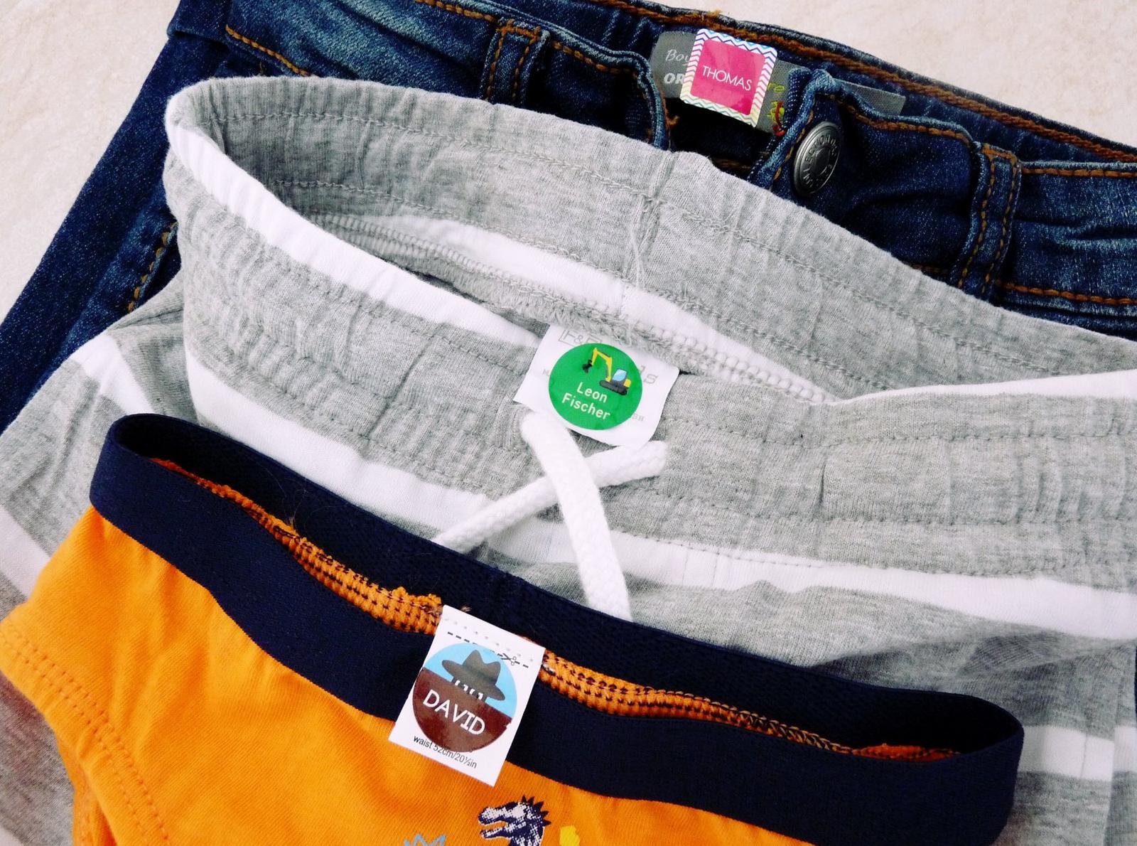 samolepky-na-obleceni-se-jmenem samolepky-na-obleceni-se-jmenem