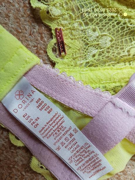 Podprsenka zn."dorina" vel."80e", 80e