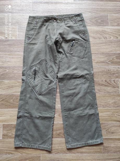 Široké kalhoty, 36