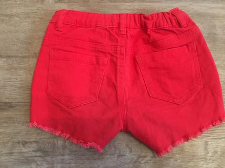 Kraťasy, reserved,116